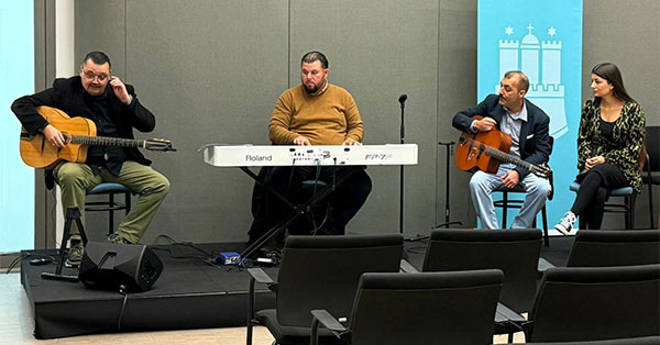 Musikgruppe Maro Baschepen